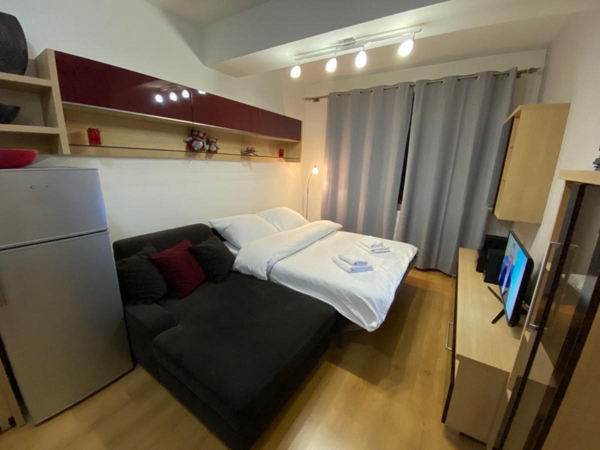 Apartman Velka Lomnica B8 Lägenhet Exteriör bild